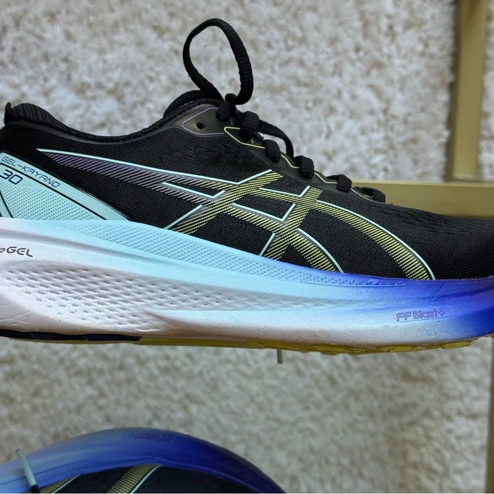 ASICS Women's Black and Blue Athletic Shoes Size 8.5 - Picture 3 of 7